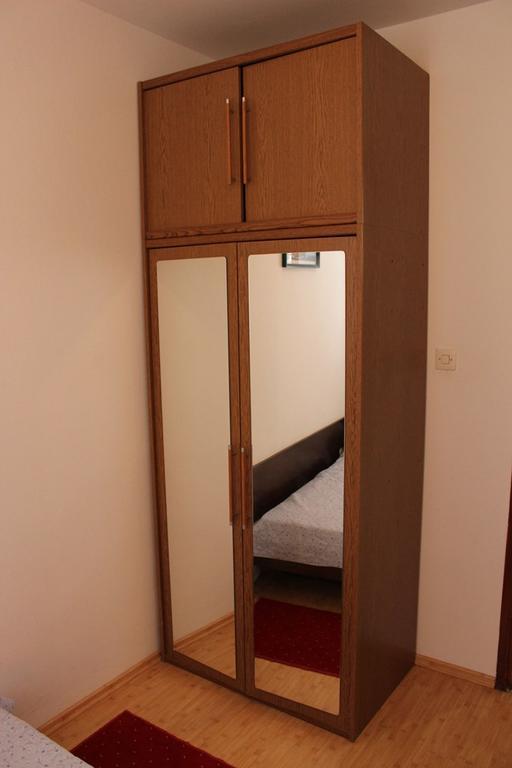 Pet Friendly Apartment In Porec With Wifi Phòng bức ảnh